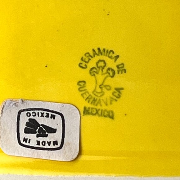 Vtg Cutty Sark Scots Whisky Pitcher Yellow Ceramic Square Man Cave Barware - Picture 9 of 11